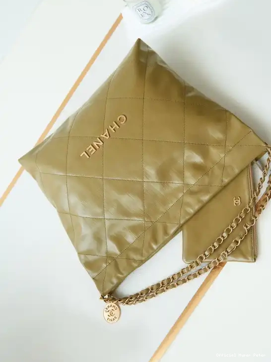 HyperPeter CHANEL HANDBAG 22 0610